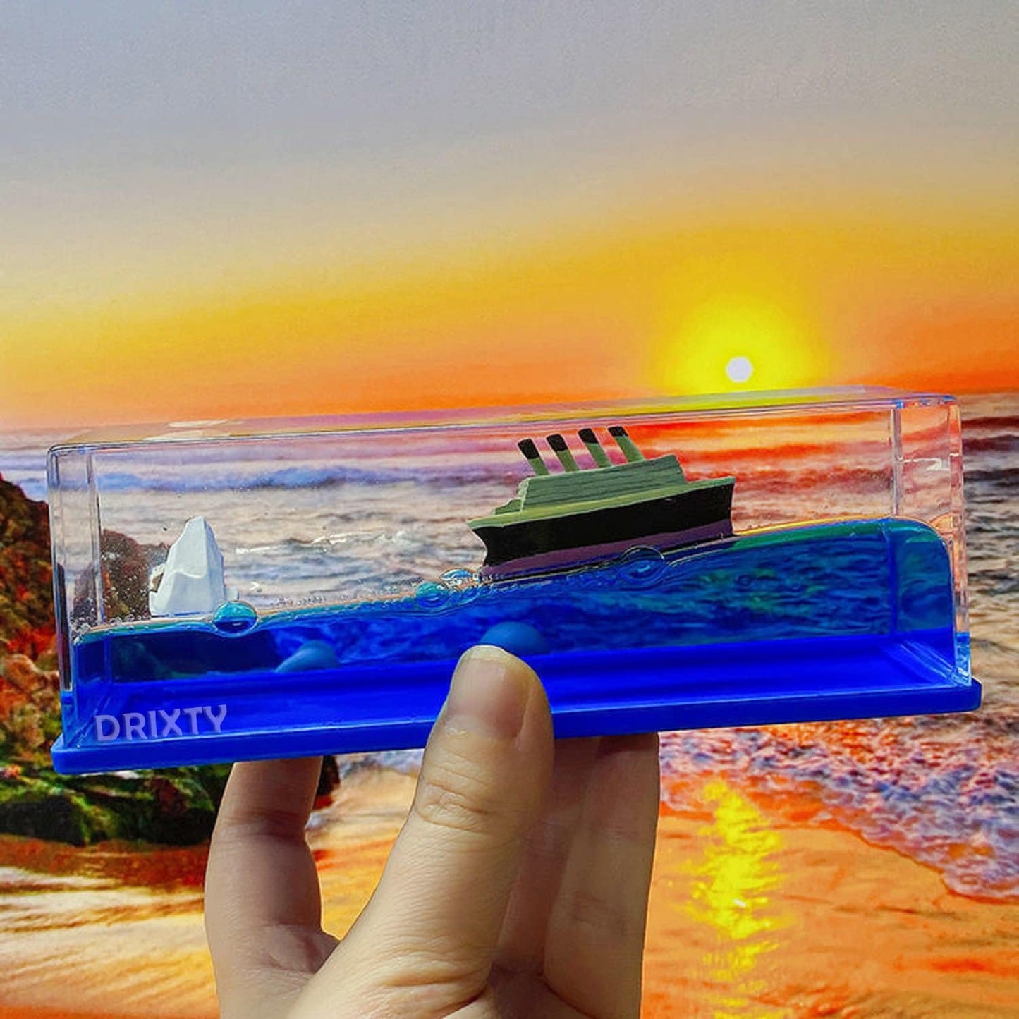 Titanic Cruise Ship Fluid Drift Bottle