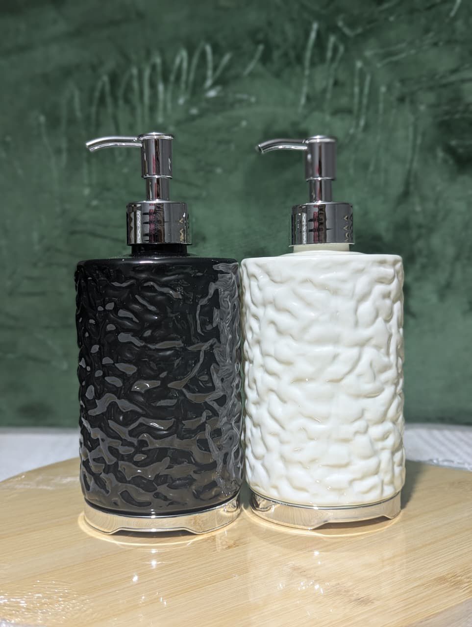 Luxury Diamond Acrylic Soap Dispenser