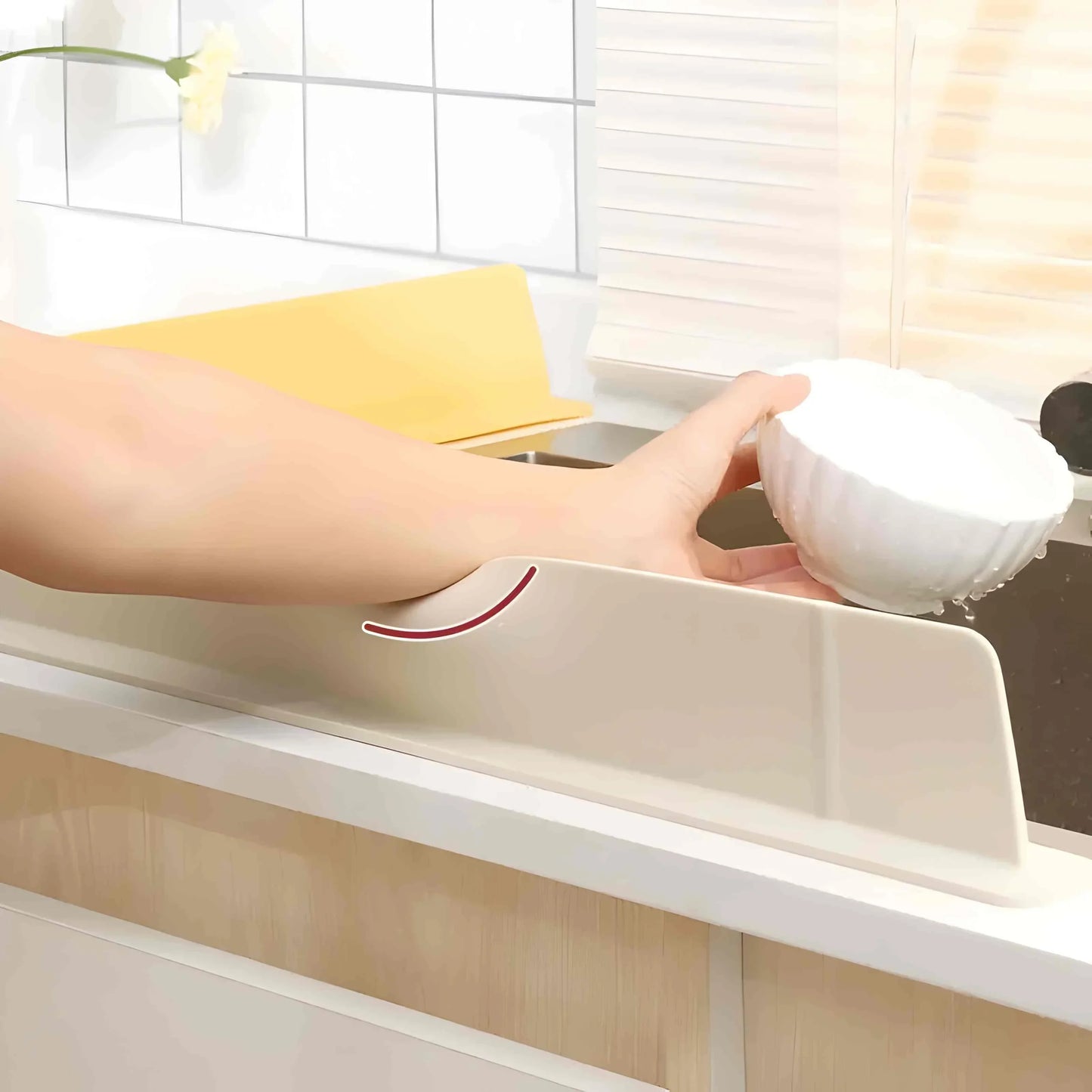 Silicone Sink Splash Guard with Suction Cup – Reusable Waterproof Kitchen Countertop Protector