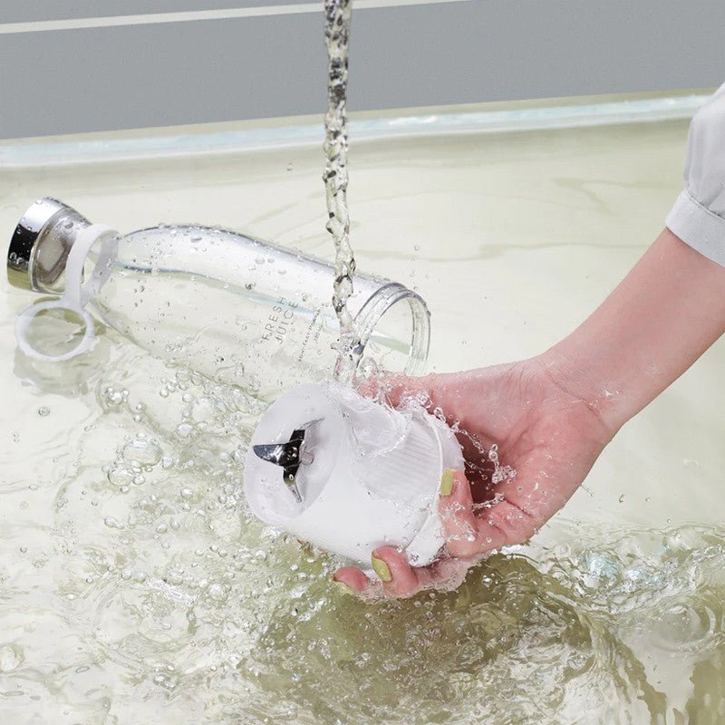 Imported Rechargeable Portable Bottle Blender for Shakes and Smoothies
